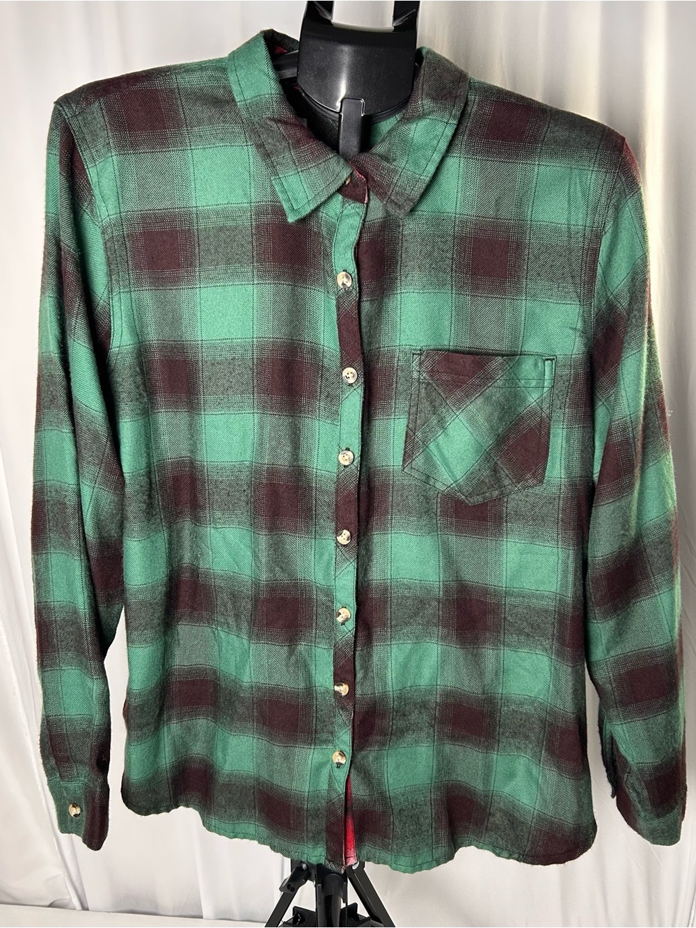 Maurices Green and Brown Plaid Button-Up Shirt